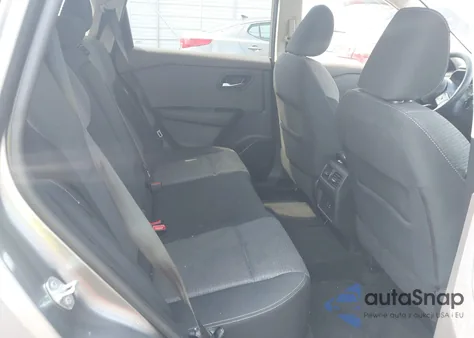 2021 Nissan Rogue Sv Fwd z USA, uszkodzony, nr VIN 5N1AT3BA5MC717609